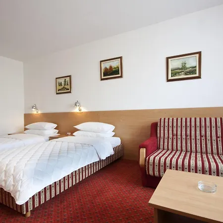 Hotel Grand-3