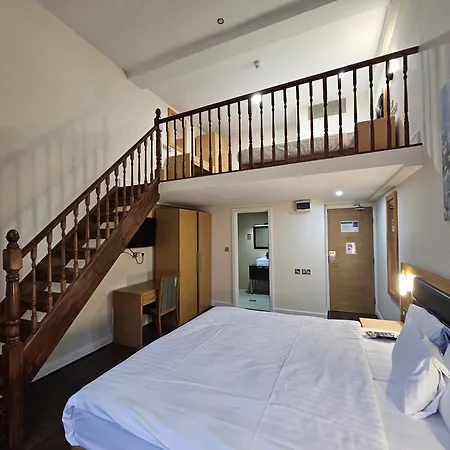 Cromwell Hotel-3