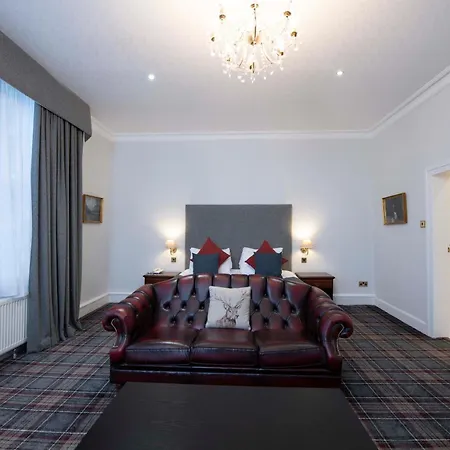 The Royal George Hotel-2