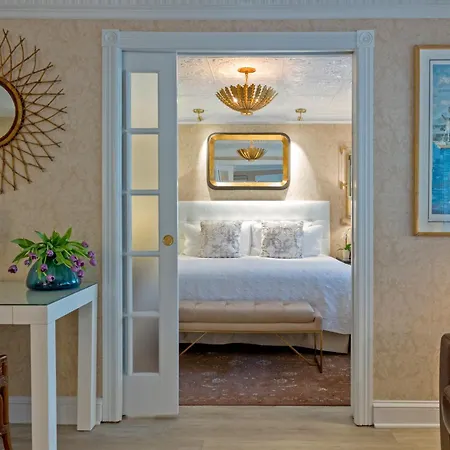Chateau Inn And Suites-3