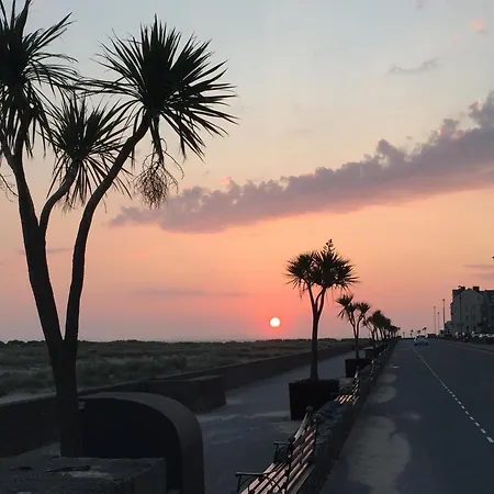 Barmouth Beach Club-3