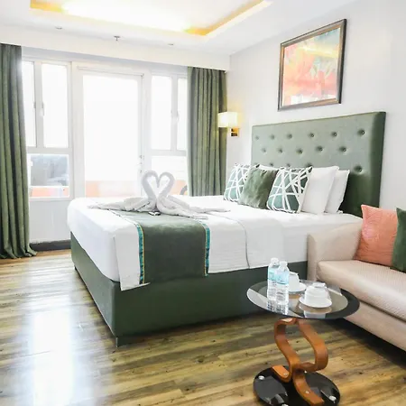 Pacific Bay Grand Suites-3