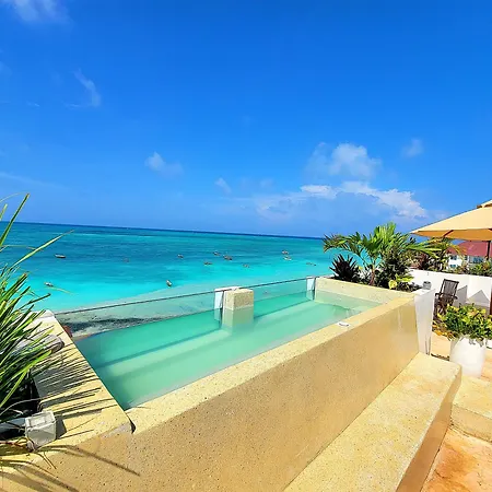Aluna Beach Apartments-3