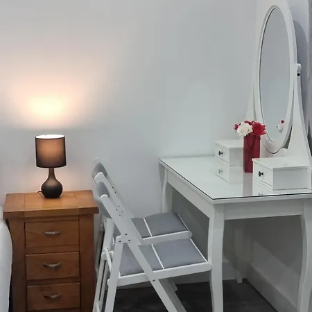 Brand New Studios In Harrow-2