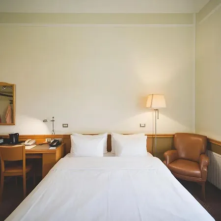 Hotel Grand Stays-3