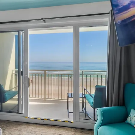 Ocean Front And Pool Front At Daytona Inn Beach Resort-3