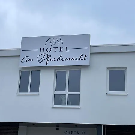 Hotel am Pferdemarkt-3