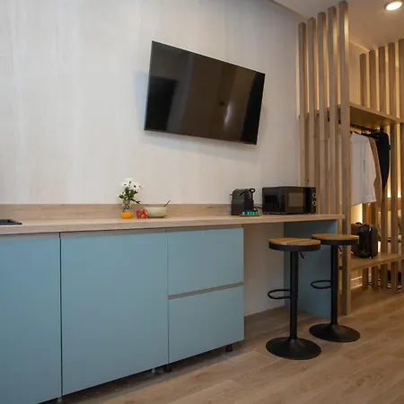 Nomad Haux Mestalla Room 101-2