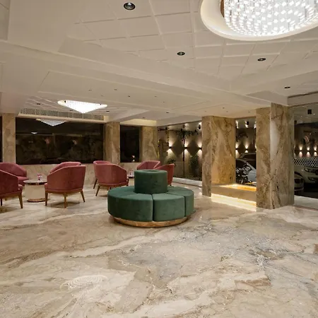 Golden Plaza-2