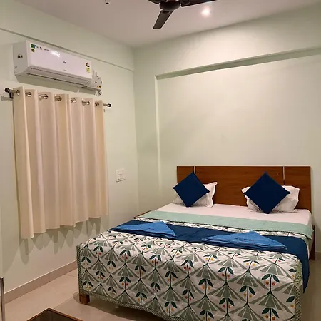 Sri Sai Palace Lodge-2