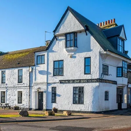 Ye Olde Hotel-2