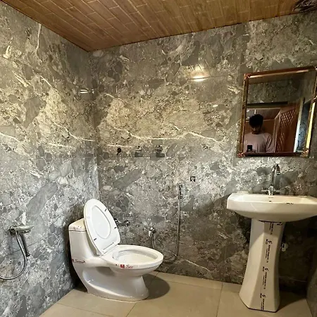 Hotel Luxury Heights-3