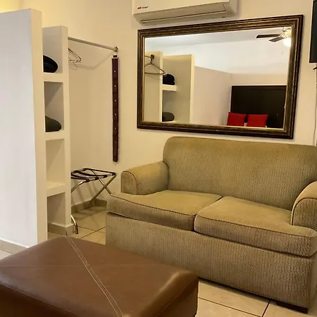 Apartotel JM y J-2