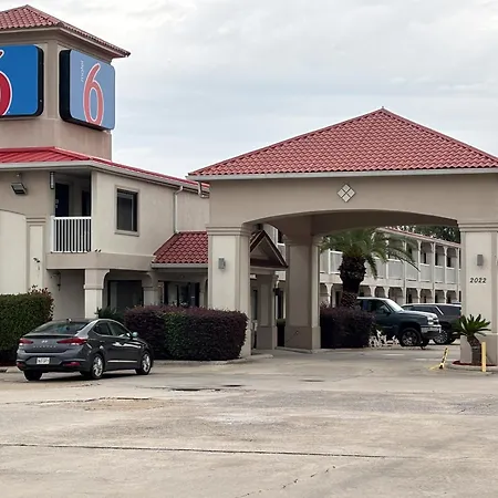 Studio 6 Sulphur La-3