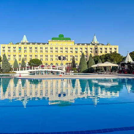 Kremlin Palace-2
