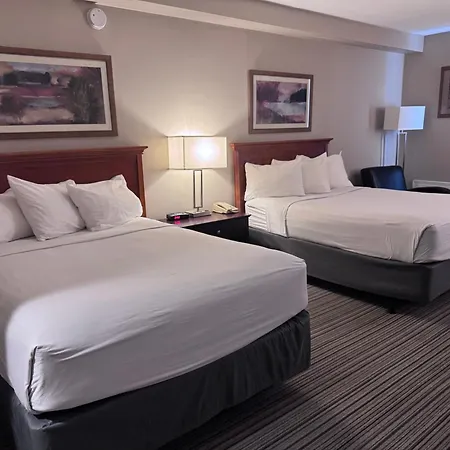 Ramada By Wyndham London-2