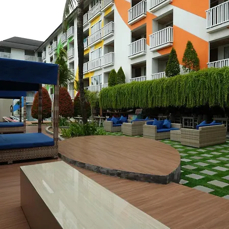 Bliss Surfer Hotel Legian-2