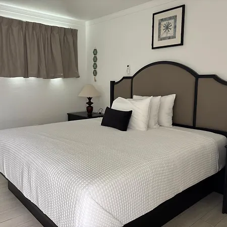 Holiday Isles Resort-2