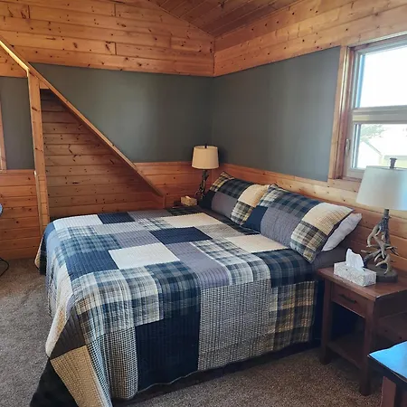 Rocky Ridge Country Lodge-2