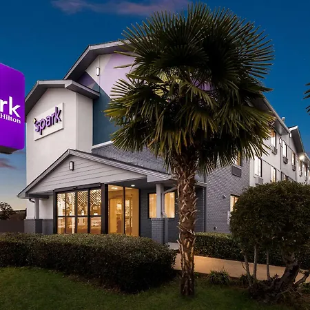 Spark By Hilton Norfolk-3
