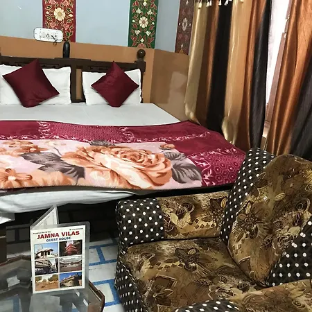 Jamna Vilas Guest House And Restaurant-2