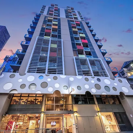Brady Hotels Central Melbourne-3