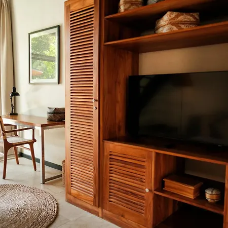 Wave House Boutique Surf Retreat - Adults Only-2