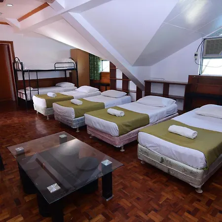 Tahanan Lakeview Hotel-2