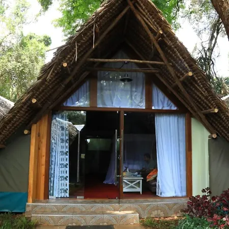 The Giraffe Cottages-3