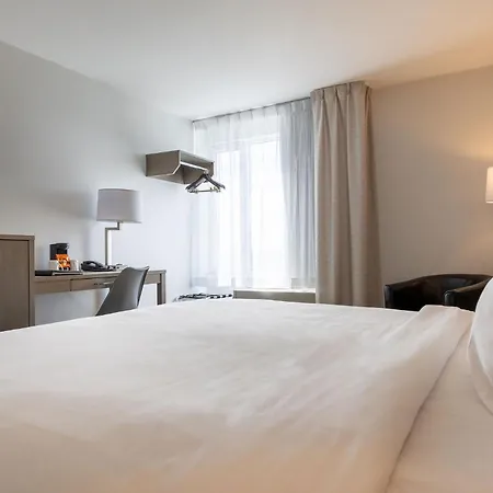 Repotel Henri IV Quebec-3