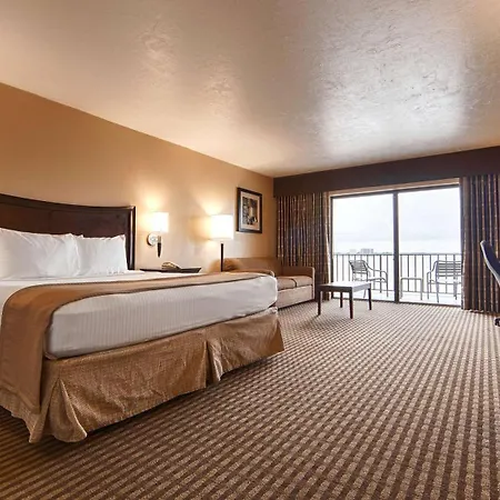 Best Western Fort Myers Waterfront-3