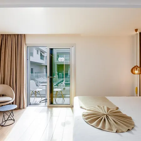 Melpo Antia Hotel & Suites-3