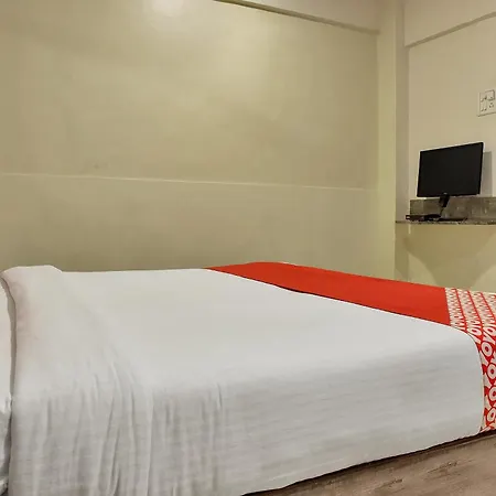 Hotel O Rana Residency Near Western Express Highway Metro Station-3