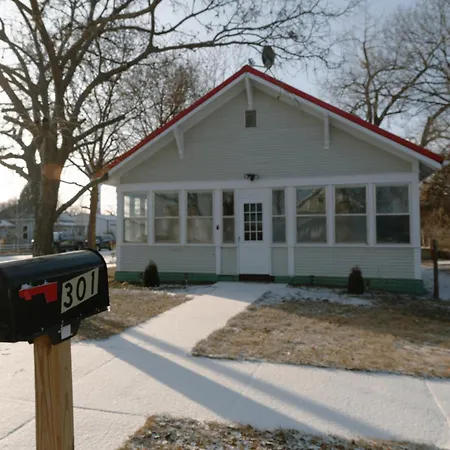 East Side Motel & Cabins-2