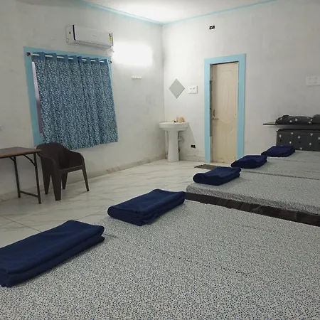 Dwarka Tourist Bungalow Only Family-3