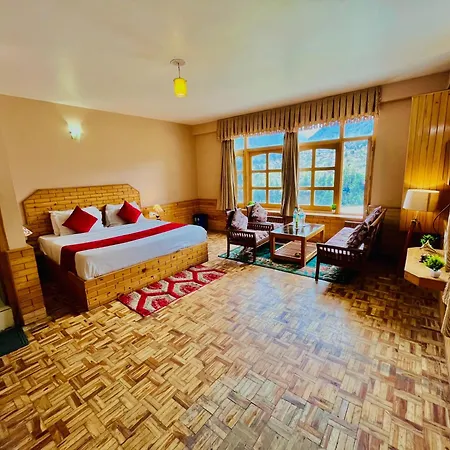 Hotel Hollywood Vibes #Riverview #Premium Rooms #Prime Location #Most Awarded #Parking #Top Rated #Open Terrace #Lawn #Best Selling Hotel In Manali-2