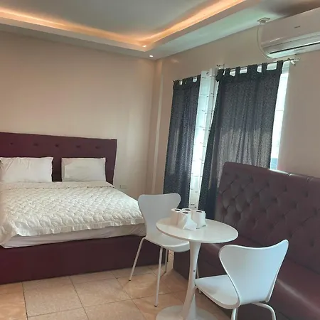 Hotel Good Day-3