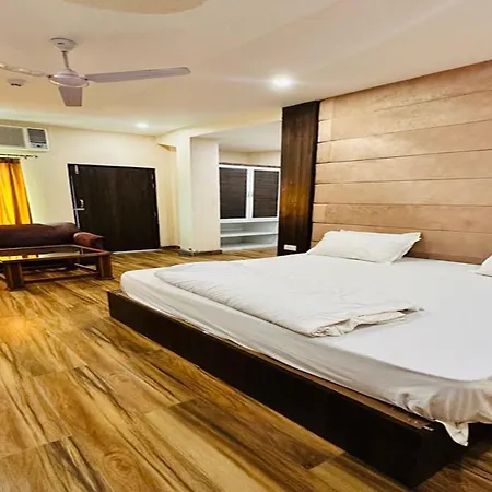 New Garden Inn Hotel-3