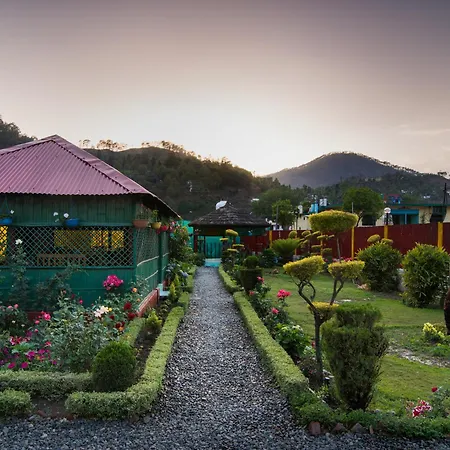 Ivy The Boutique Hotel Near Neem Karoli Temple-3