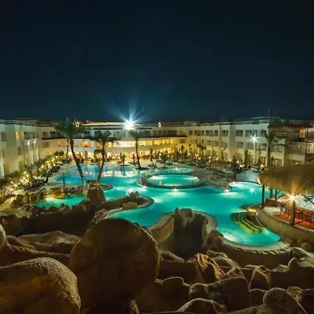 Swiss Heaven Sharming Inn Hotel-Couples & Families Only-2