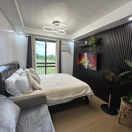Pinesuites Tagaytay-3