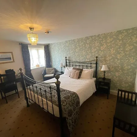 The Bubble Inn Hotel-3