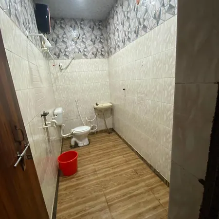 Radha Kunj Sewa Dham-3