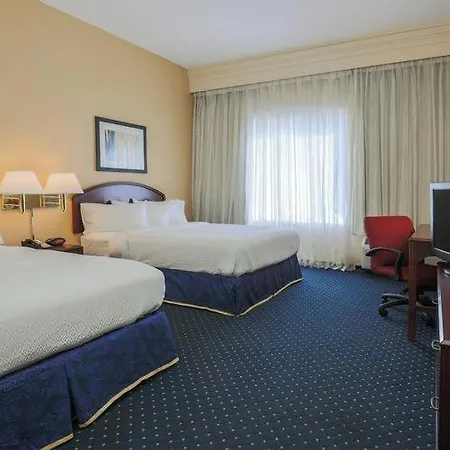 Courtyard By Marriott-3
