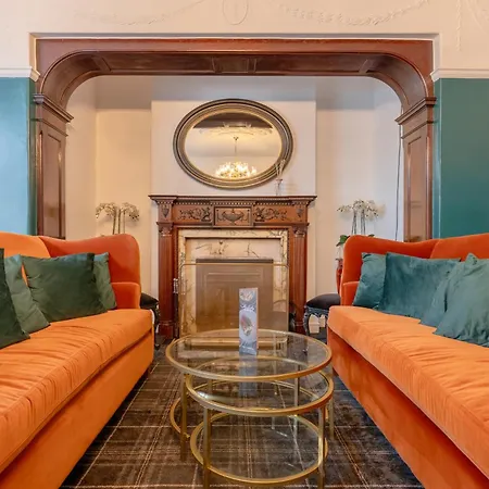 Springbank Manor-2