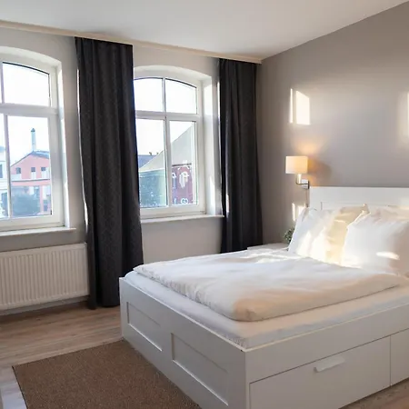 Apartment Hotel Lindeneck-3