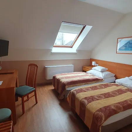 Hotel Baross-2