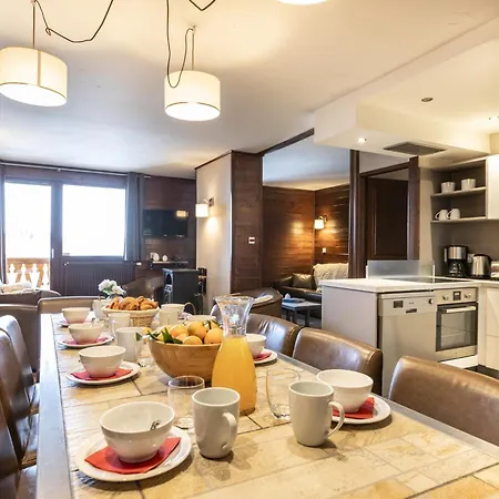 Chalet Val 2400-3