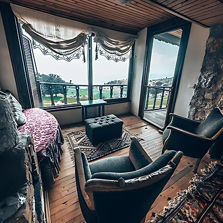 Yediburunlar Lighthouse Boutique Hotel And Restaurant-2
