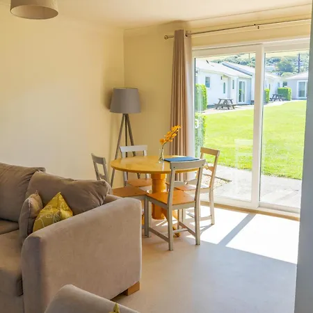 Croyde Bay Hotel Or Self Catering-3